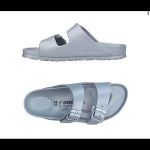 Birkenstock Girl Sandal Light Grey Size 9